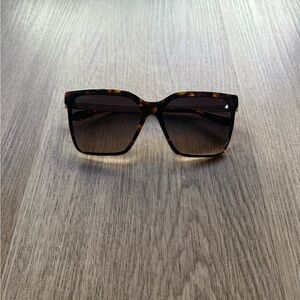 quay australia level up remixed tortoise brown oversized square sunglasses NEW